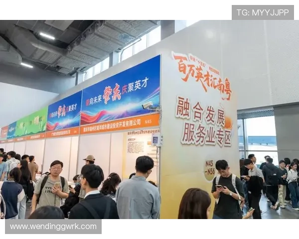 问鼎官方旗舰店:品牌实力保障,精选优质商品满足不同消费者的个性化需求 问鼎官方旗舰店:品牌实力保障,精选优质商品满足不同消费者的个性化需求